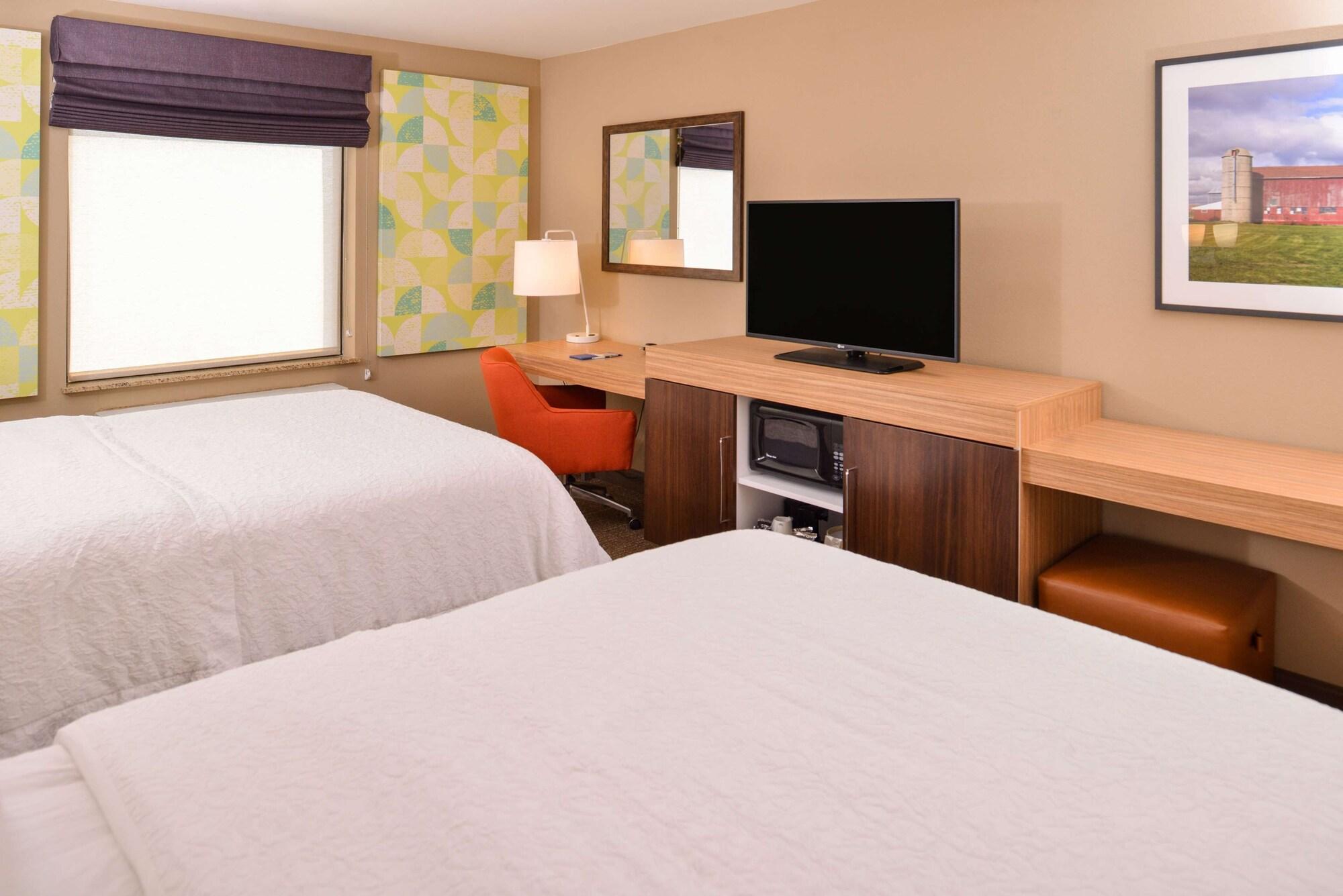 Hampton Inn Йорк Экстерьер фото