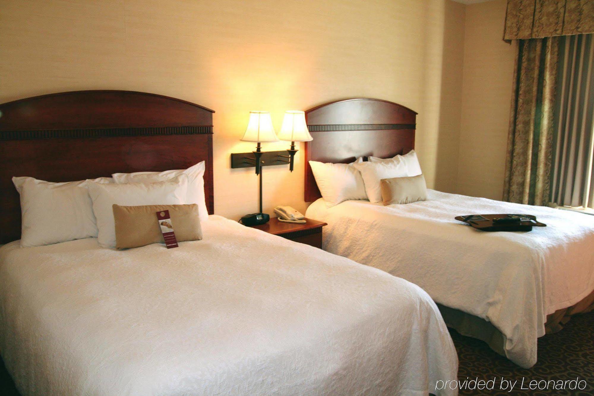 Hampton Inn Йорк Номер фото
